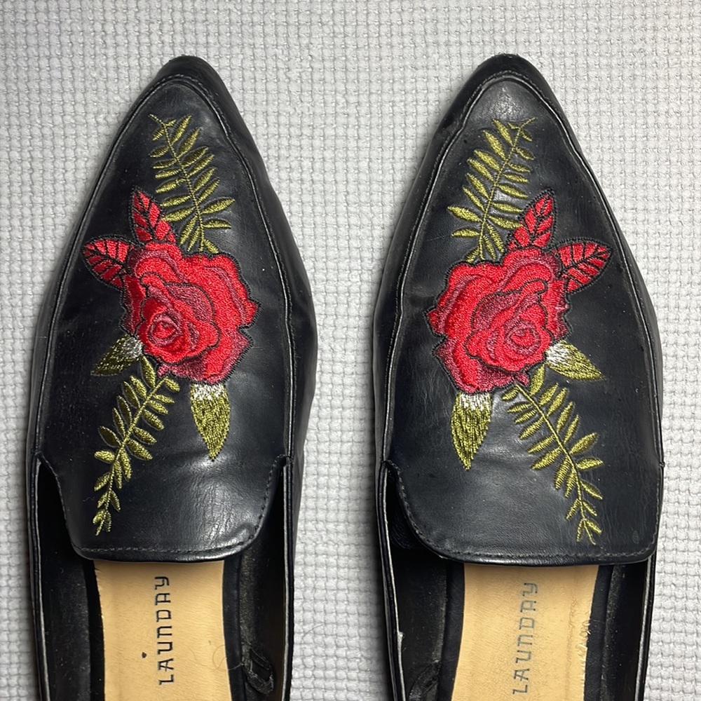 Chinese Laundry Mules - Picture 3 of 11